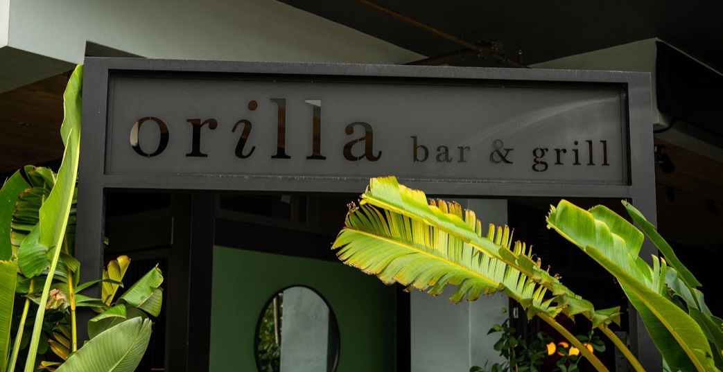 Orilla Bar & Grill